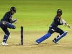 Dhananjaya de Silva's unbeaten 40 helps Sri Lanka win the 2nd T20I by 4 wickets to level series 1-1.